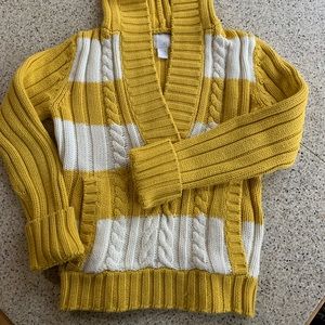 Girls hooded sweater